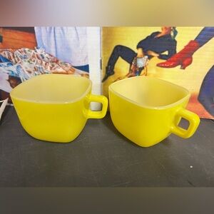 Set of 2 yellow vintage Glasbake Lipton mugs
